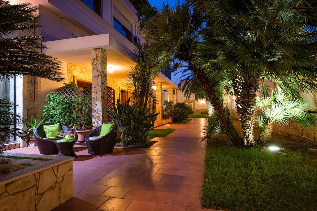 Birkin Apartments Cagliari Exteriör bild
